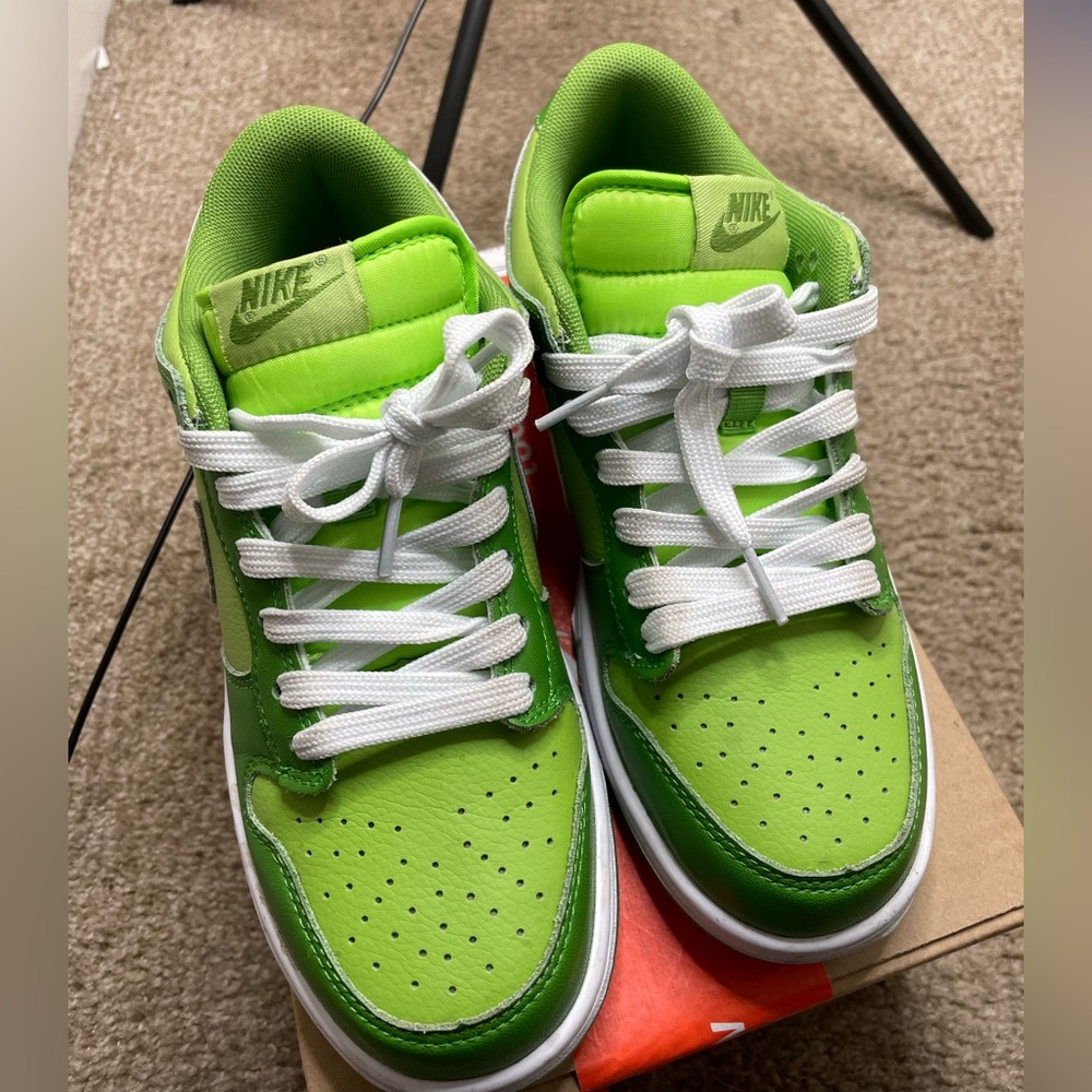 Green dunks